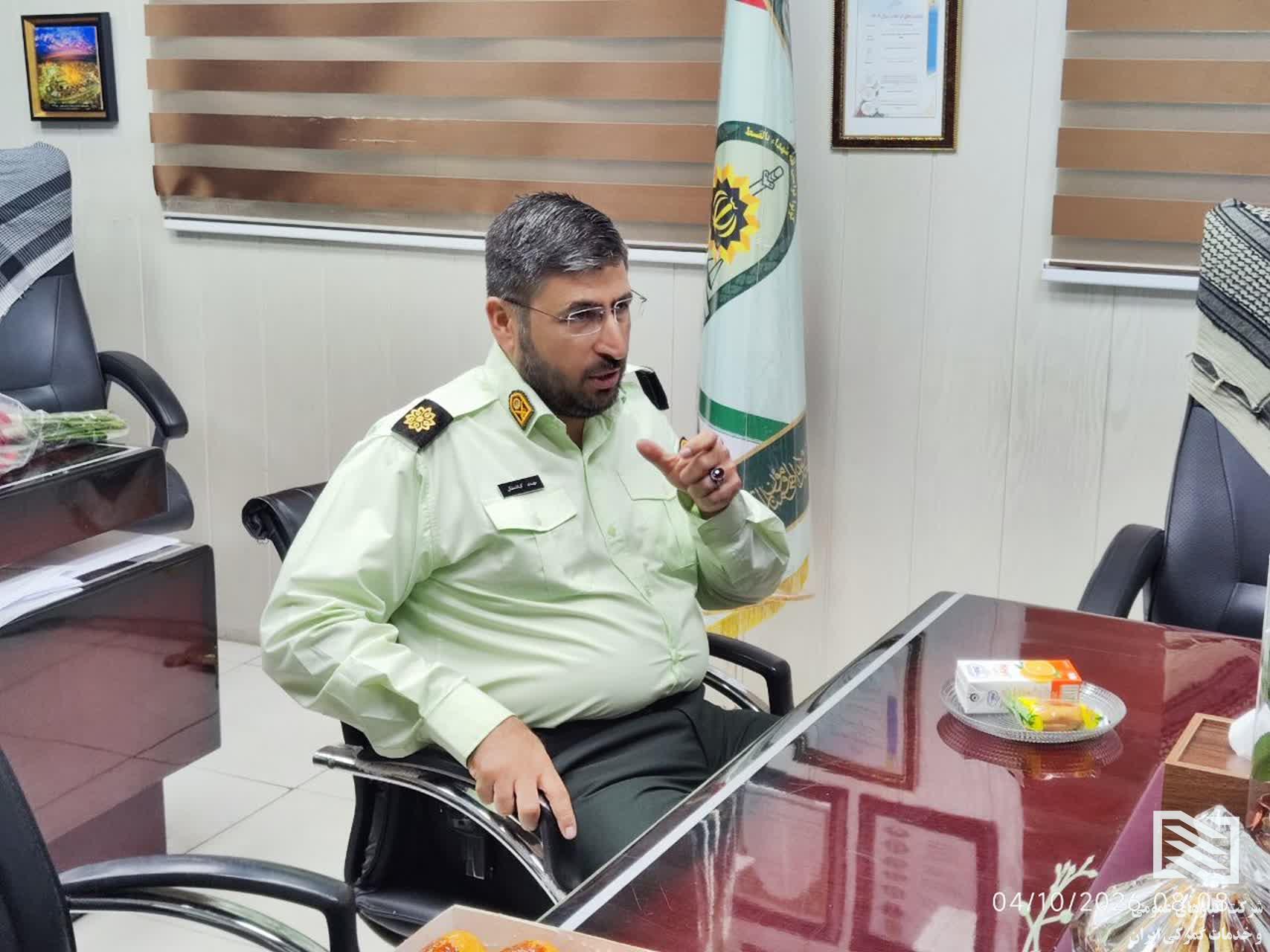دیدار مدیرعامل شرکت انبارهای عمومی و خدمات گمرکی غرب با فرماندهی کلانتری ۱۷۹ خلیج فارس به مناسبت هفته نیروی انتظامی 1